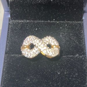 Infinity pub a ring from Jay TV really beautiful solid piece